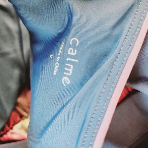 JOHNNY WAS CALME SET ACTIVEWEAR COLOR BLOCK  SIZE SMALL - Picture 3 of 11